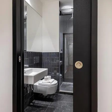 Easylife - Elegante Monolocale In Corso Magenta *