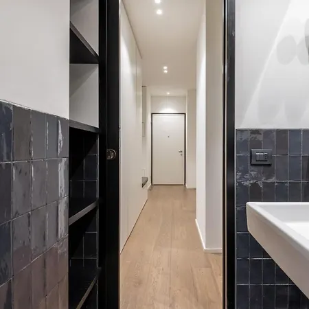Easylife - Elegante Monolocale In Corso Magenta *